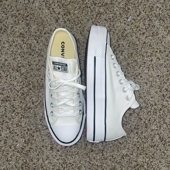Converse Shoes - Women’s Chuck Taylor All Star Lift Platform Canvas